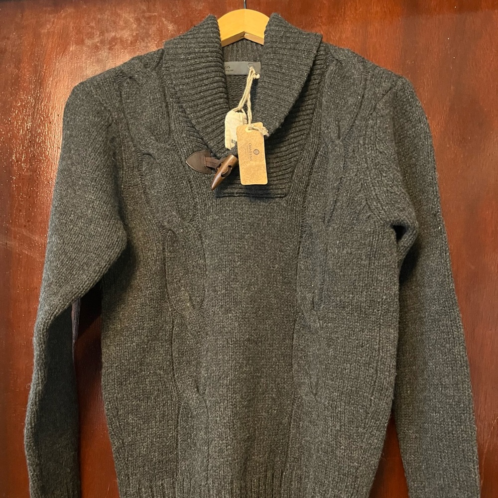 Men’s Onassis 100% Lamb Wool Charcoal Cable Pullover